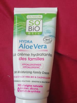 Hydra aloe vera