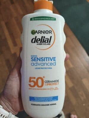 Leche Solar UV Sensitive 50+
